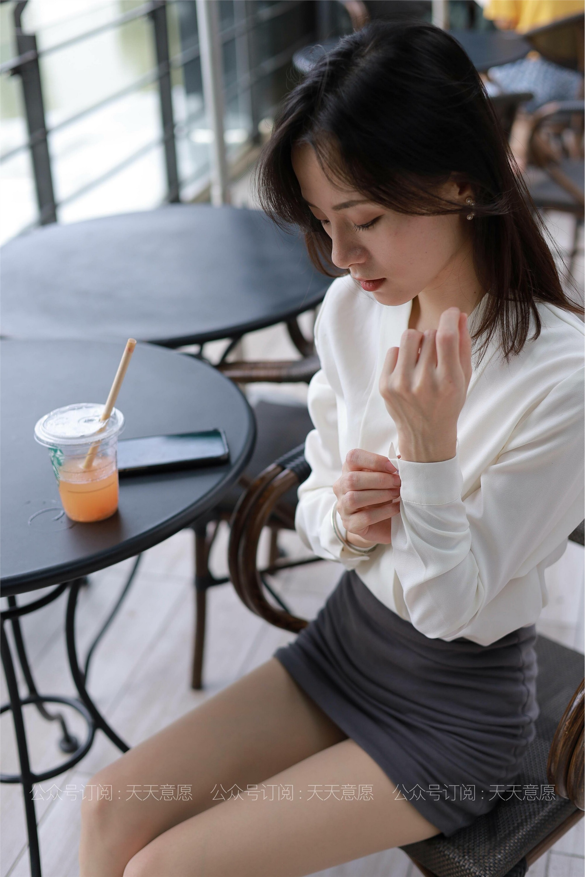 IESS异思趣向  2021.07.08 丝享家855：小六《白色OL装》